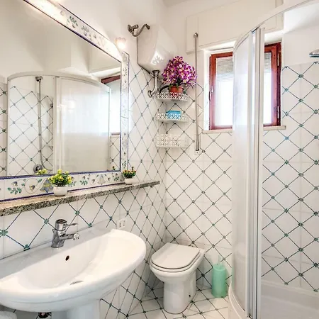 Geca's House - Panoramic Sea View 마사루브렌세